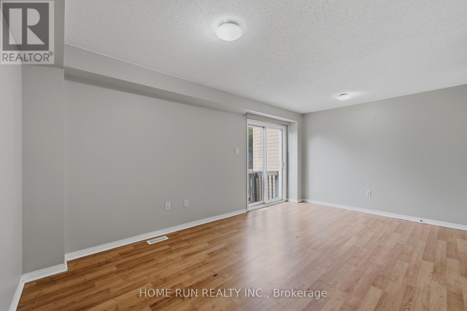 2632 Palings Private Property Photo 7