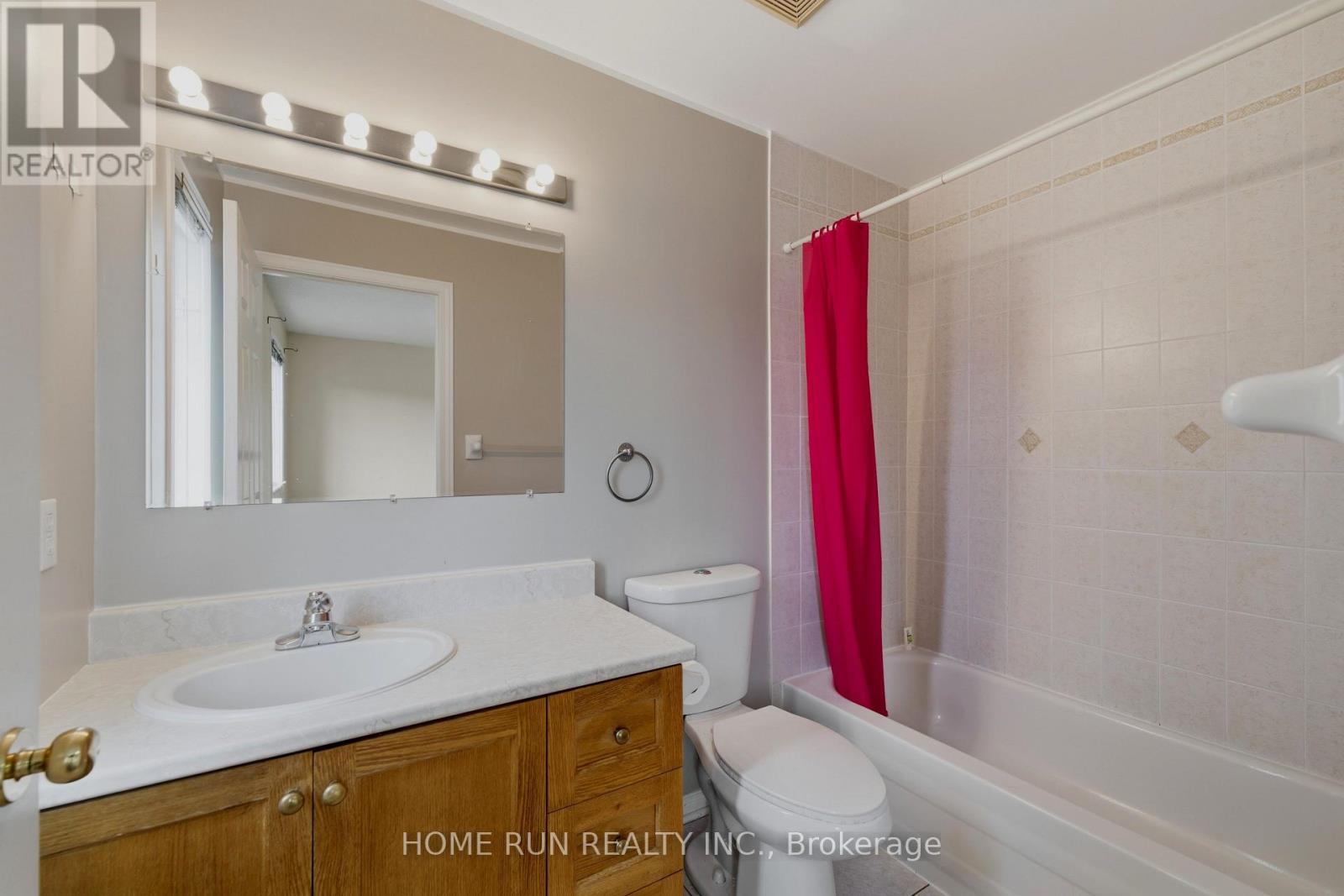 2632 Palings Private Property Photo 38