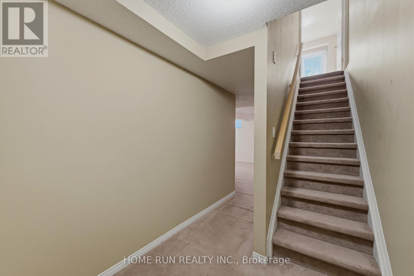 2632 Palings Private Property Photo 40