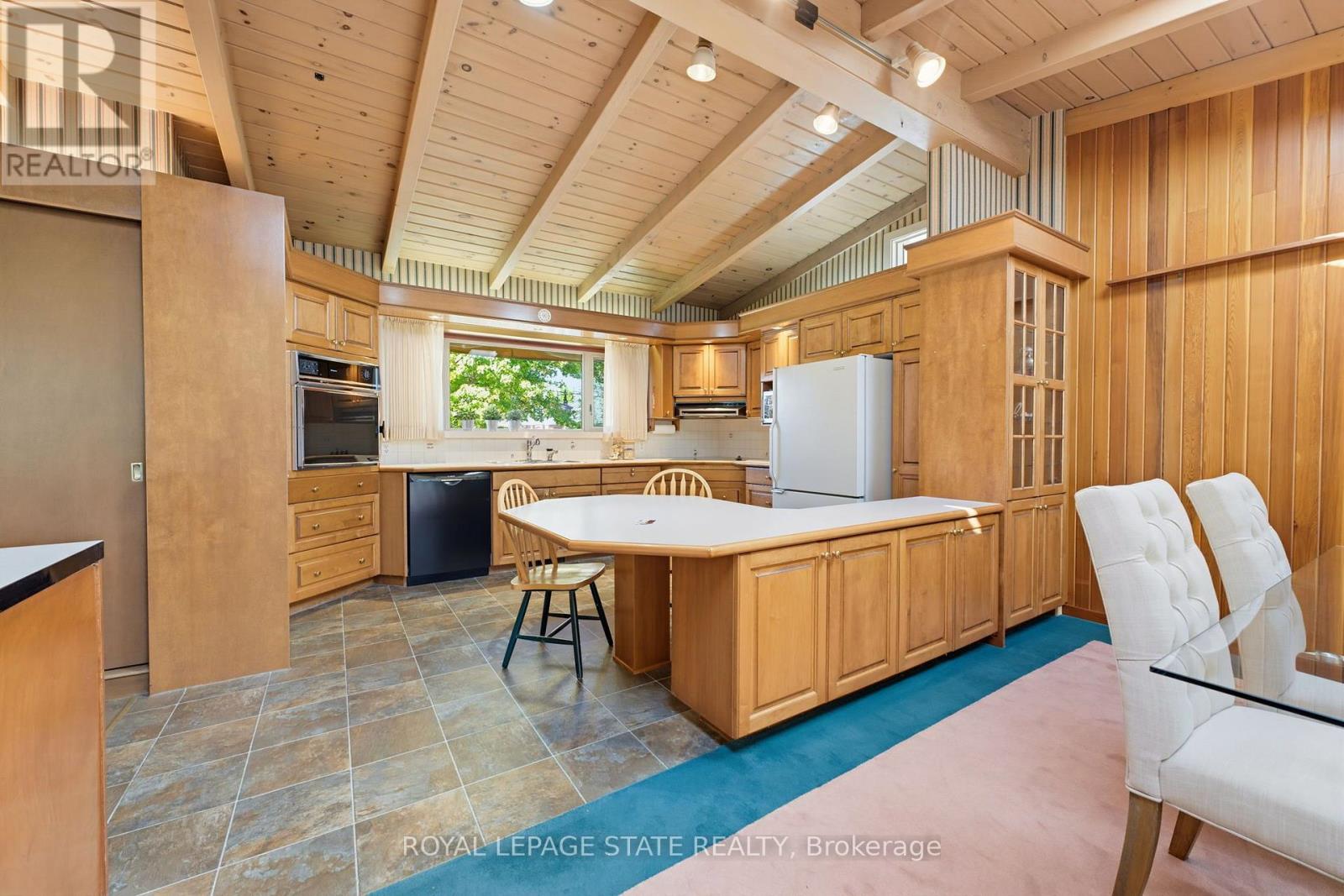 73 Grant Boulevard Property Photo 6