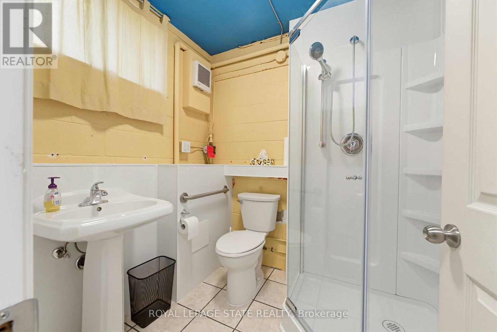 73 Grant Boulevard Property Photo 22