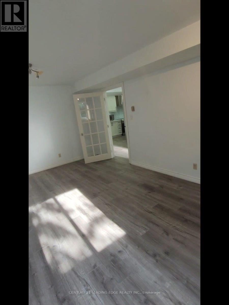 Lower - 99a Prospect Hill Property Photo 2
