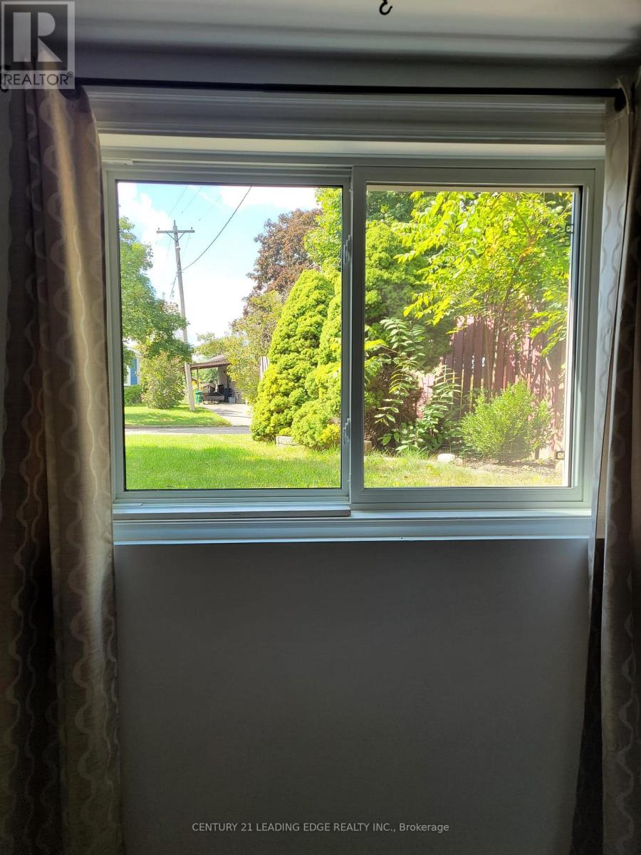 Lower - 99a Prospect Hill Property Photo 14
