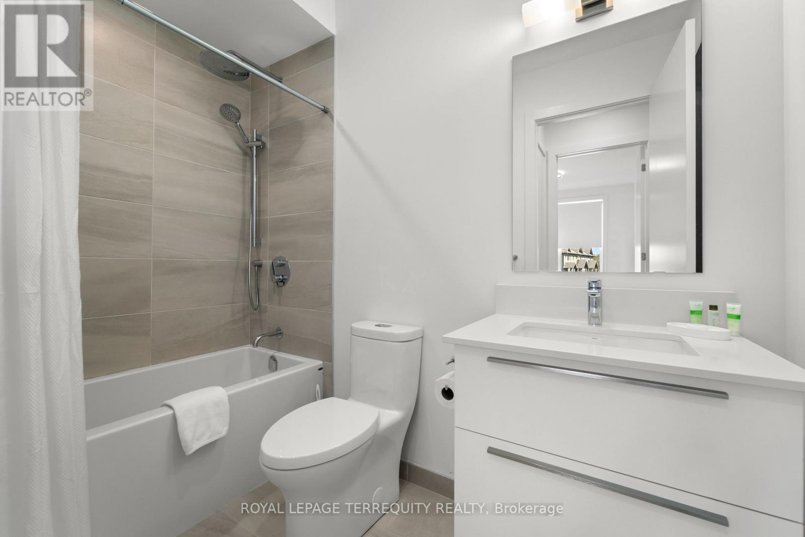35 Rockmount Crescent Property Photo 28