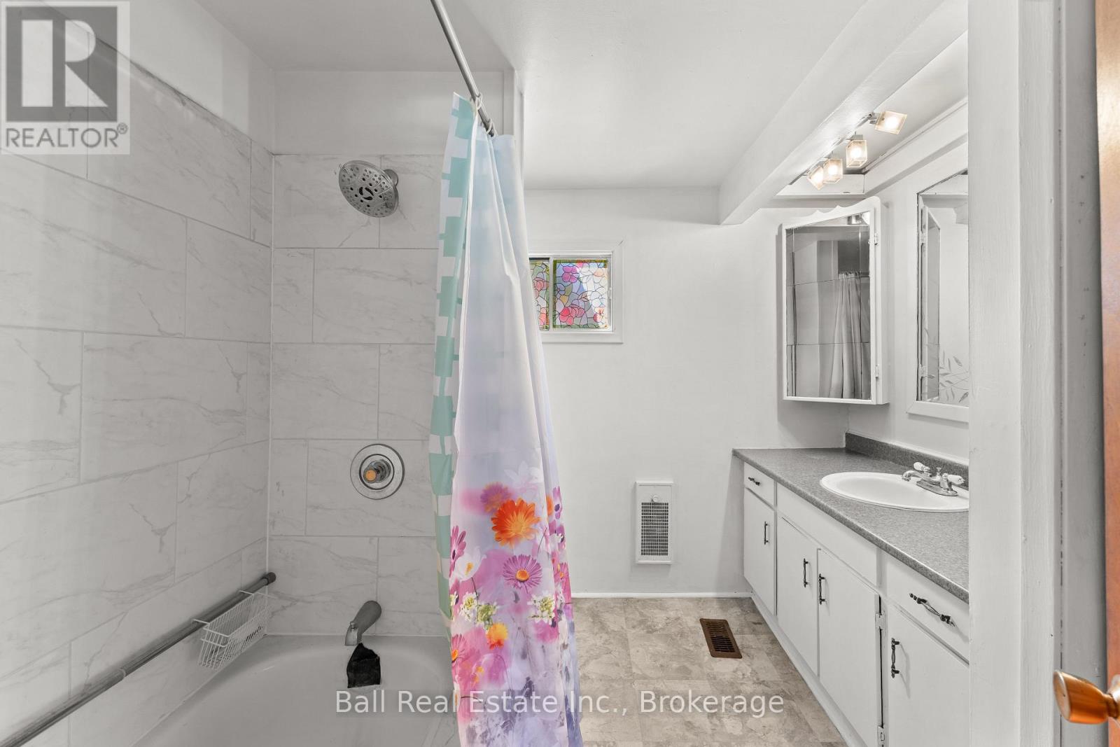93 Northern Avenue Property Photo 22