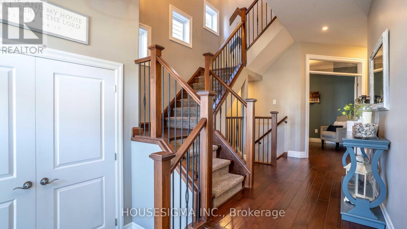 2428 Seven Oaks Ridge Property Photo 6
