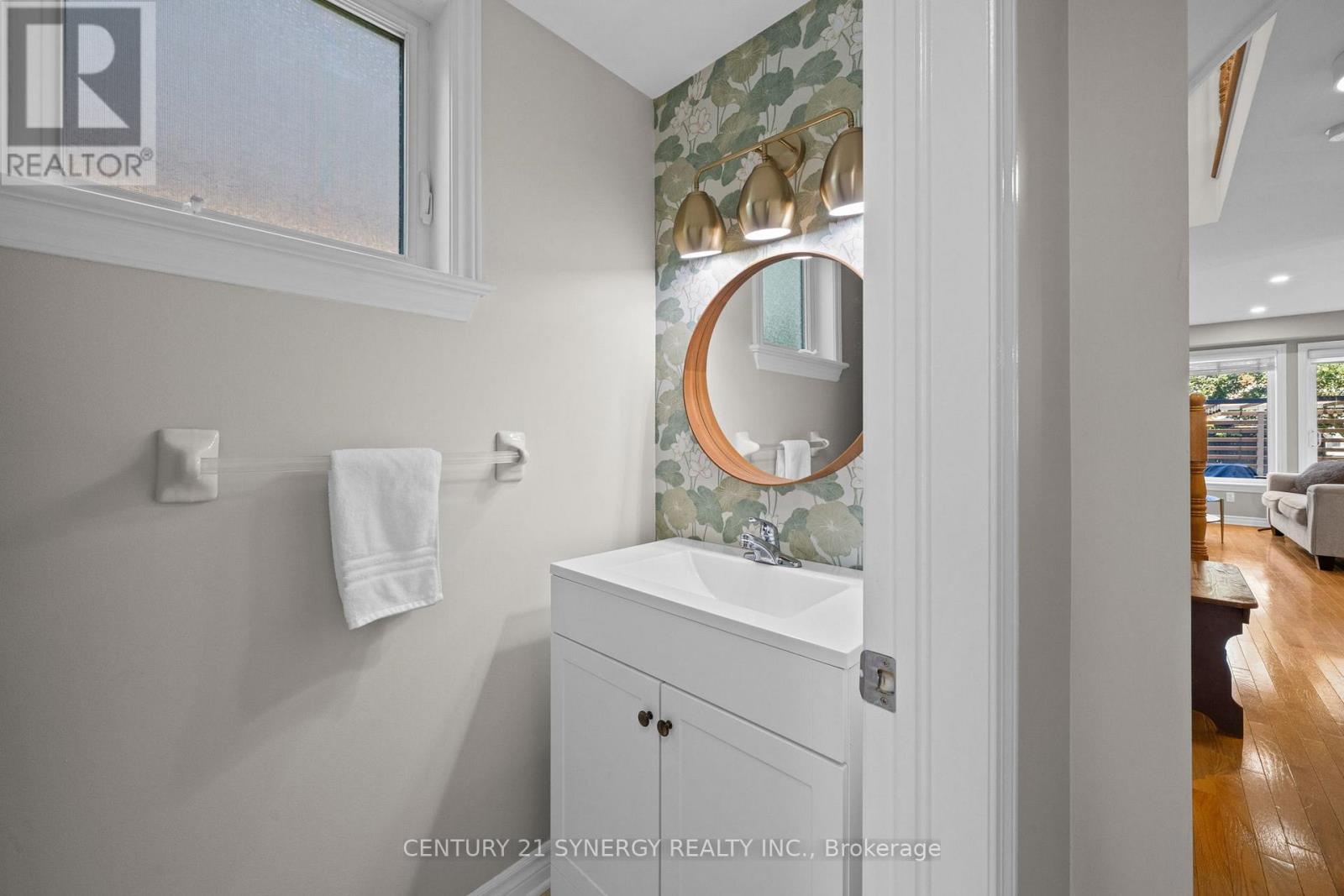 512 Cherokee Way Property Photo 6