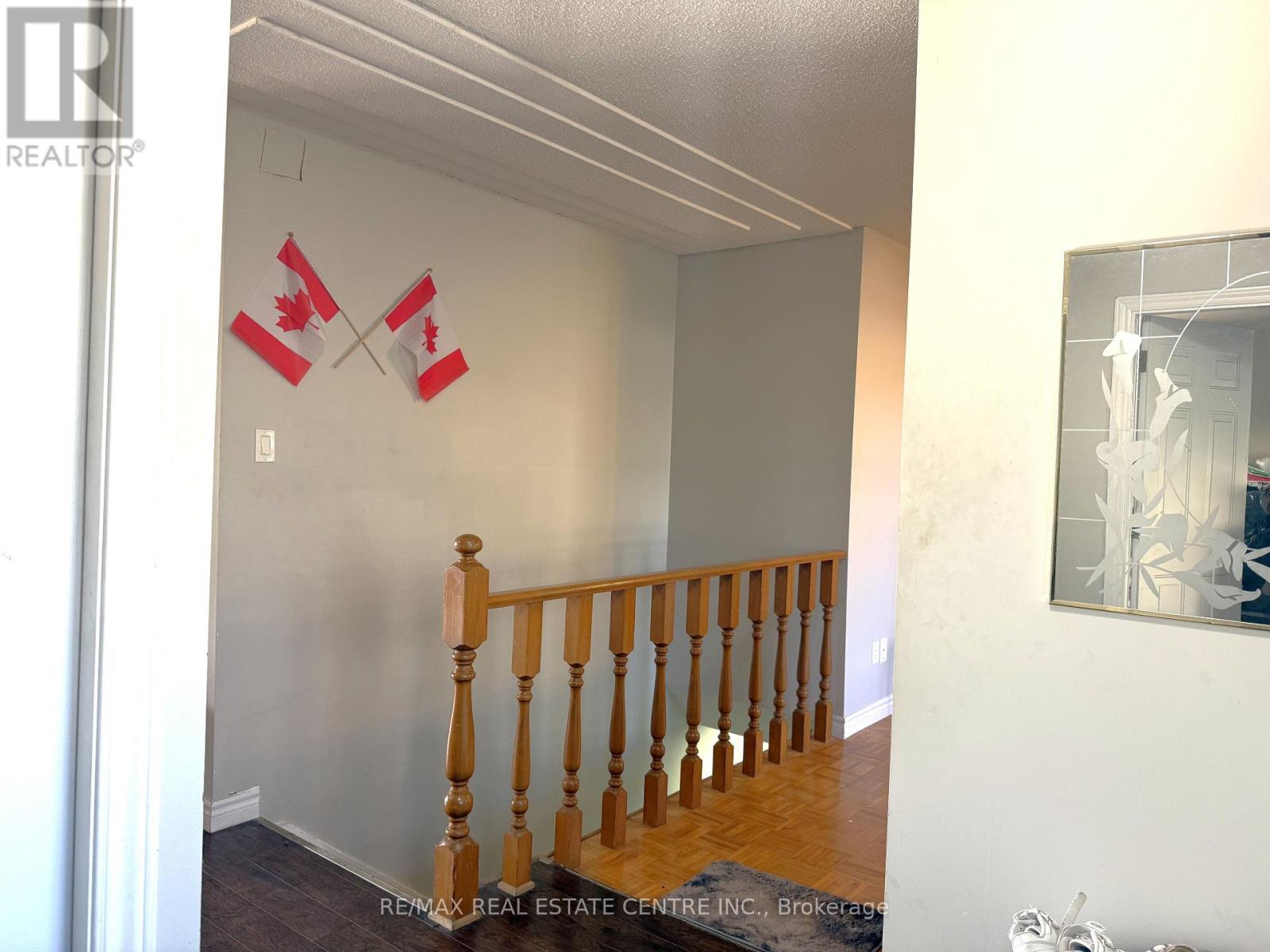 42 Southwood Court Property Photo 8