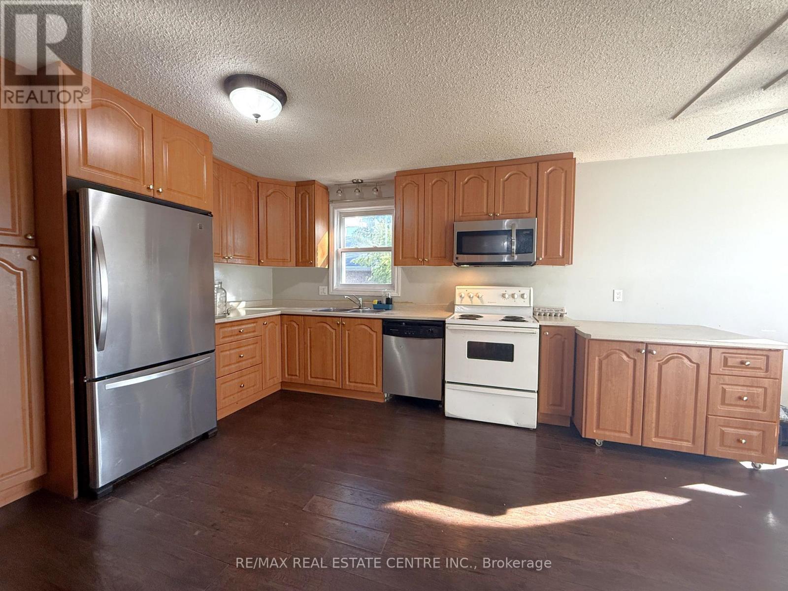 42 Southwood Court Property Photo 13
