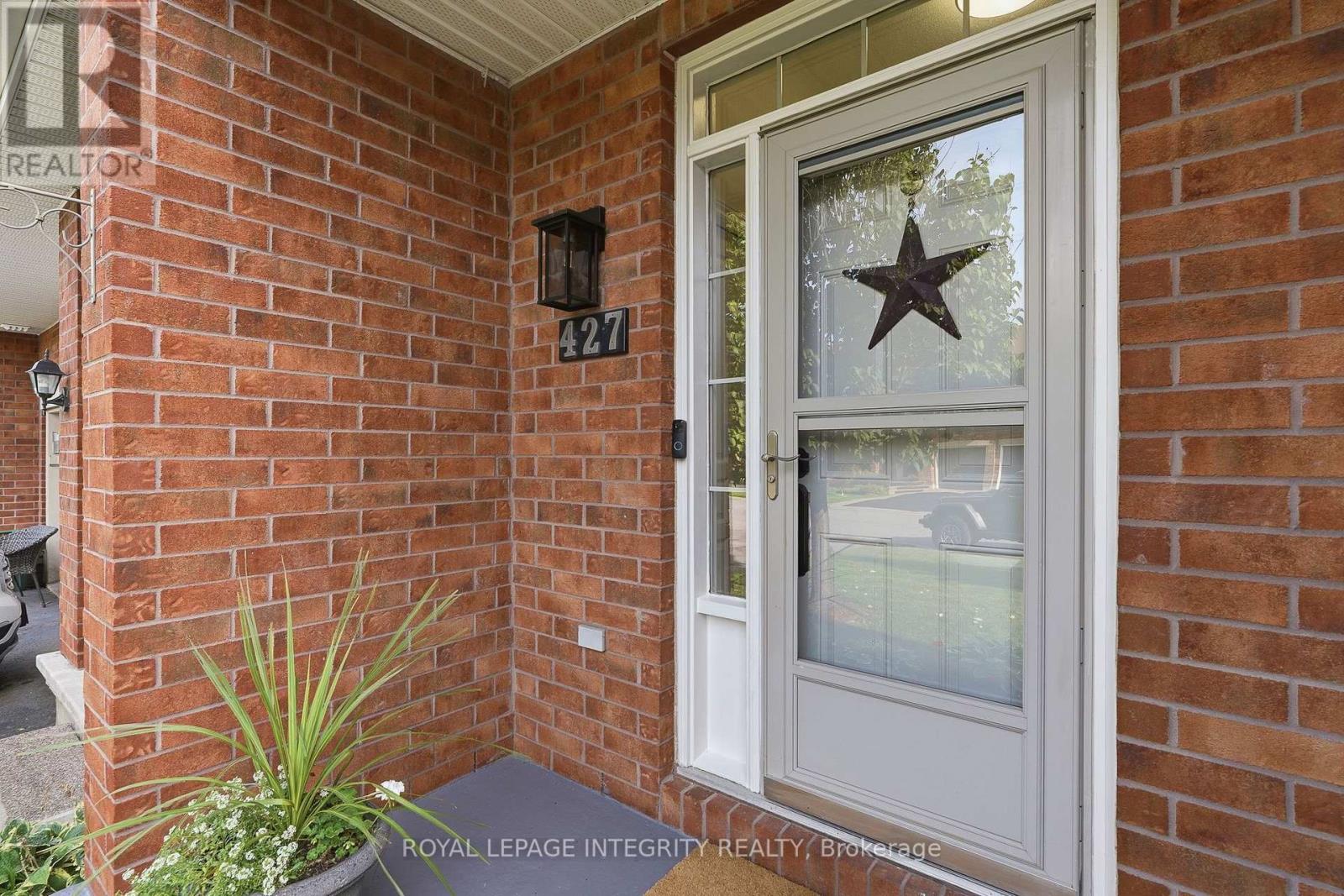 427 Sultan Street Property Photo 2
