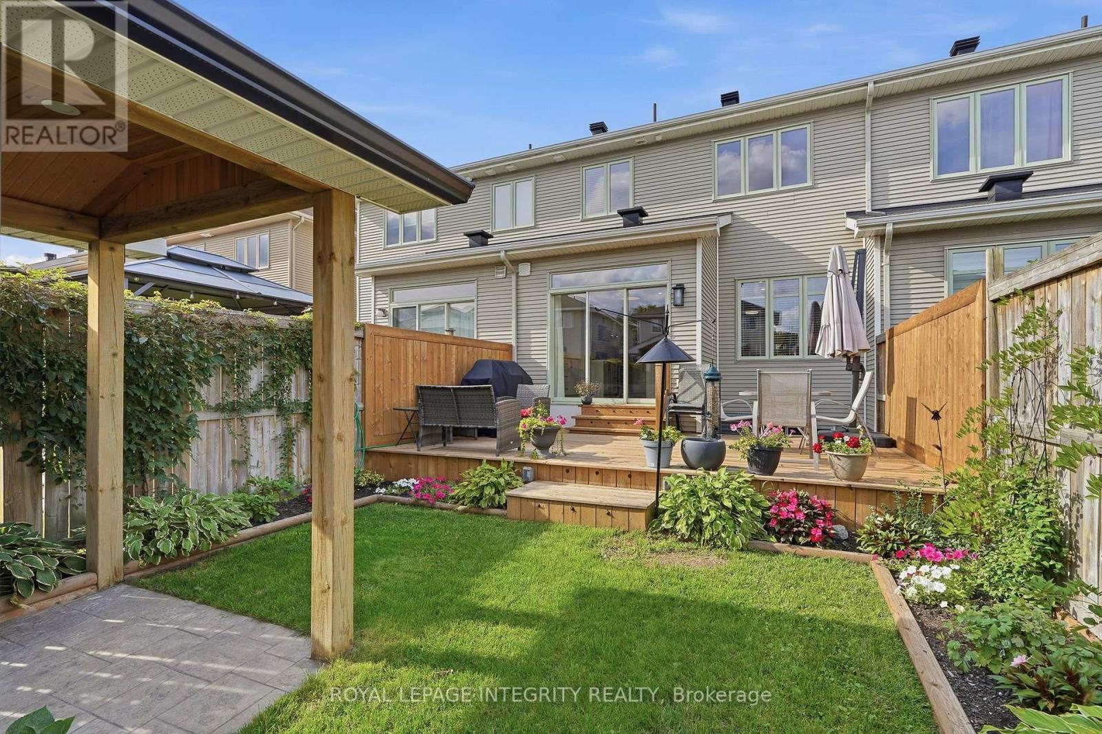 427 Sultan Street Property Photo 33