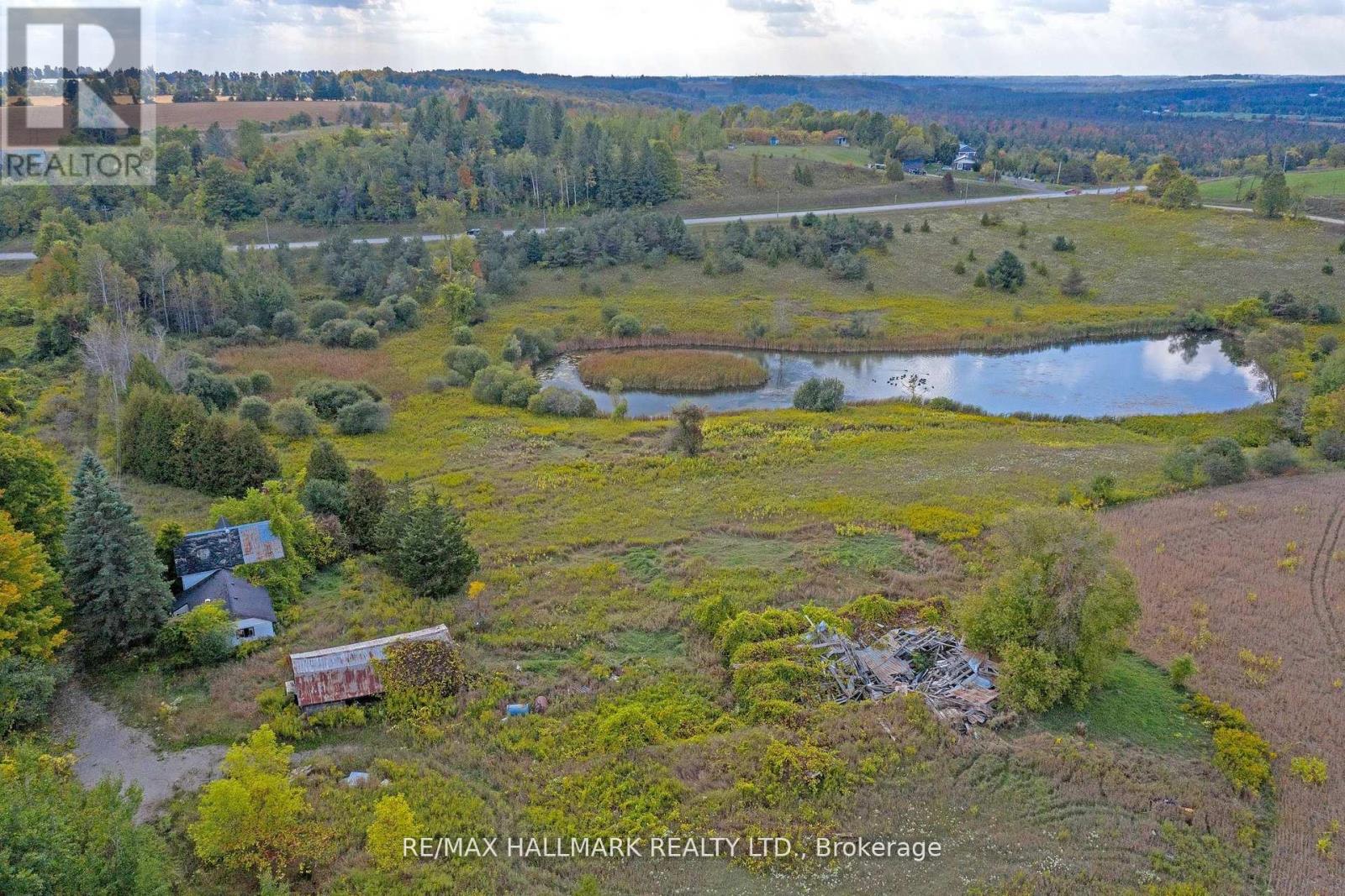 5285 Trafalgar Road Property Photo 4