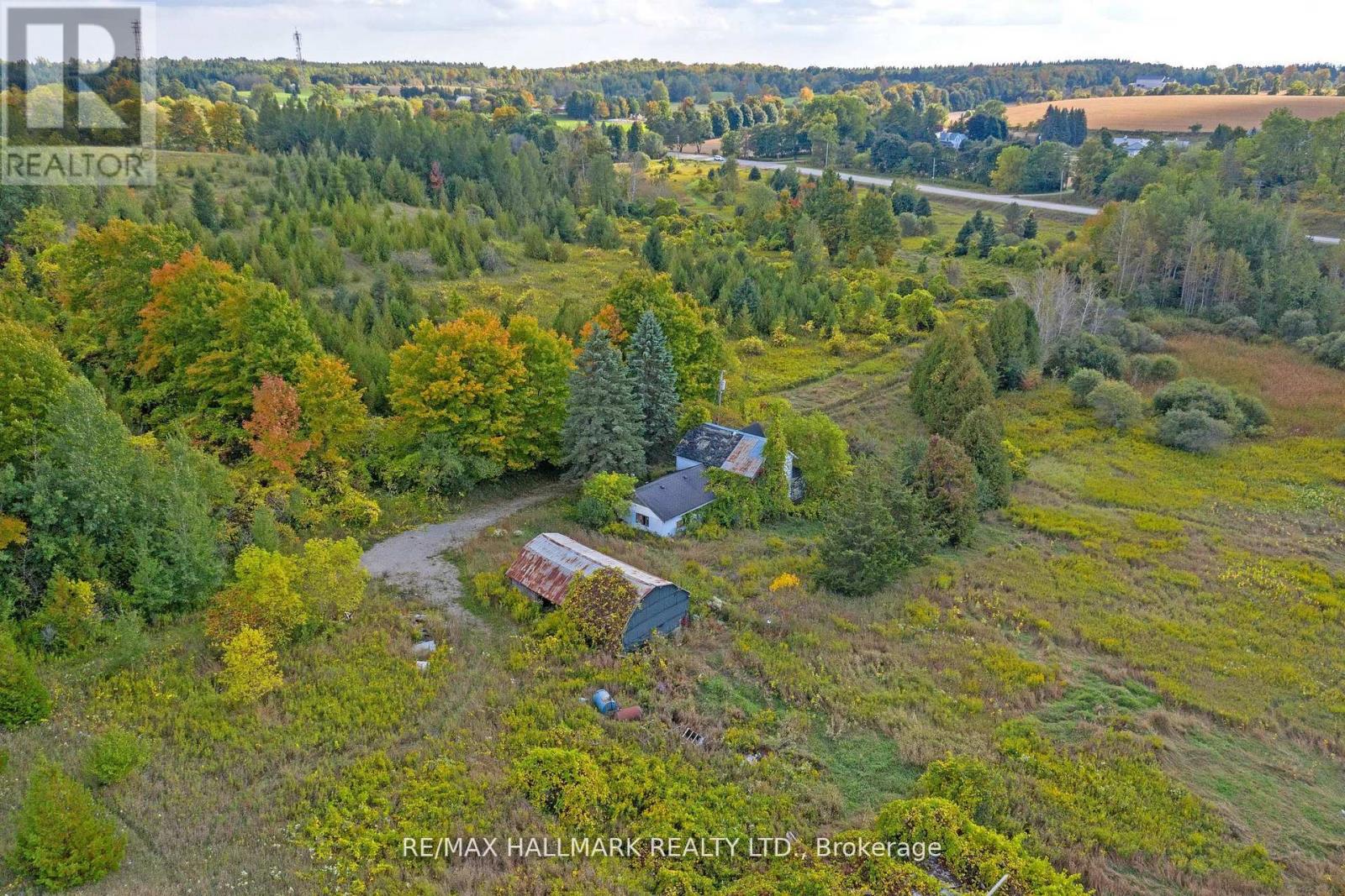 5285 Trafalgar Road Property Photo 5