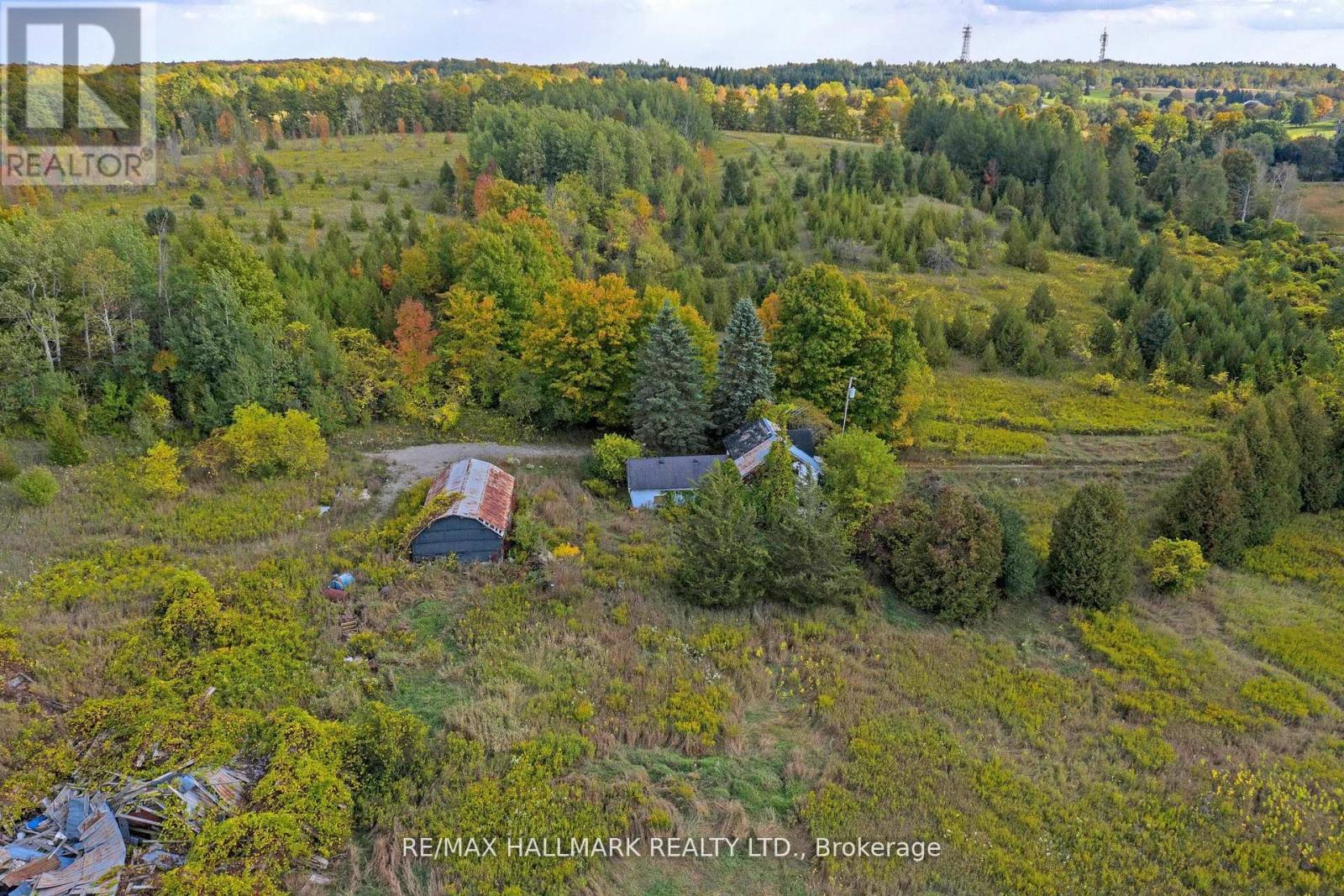 5285 Trafalgar Road Property Photo 6