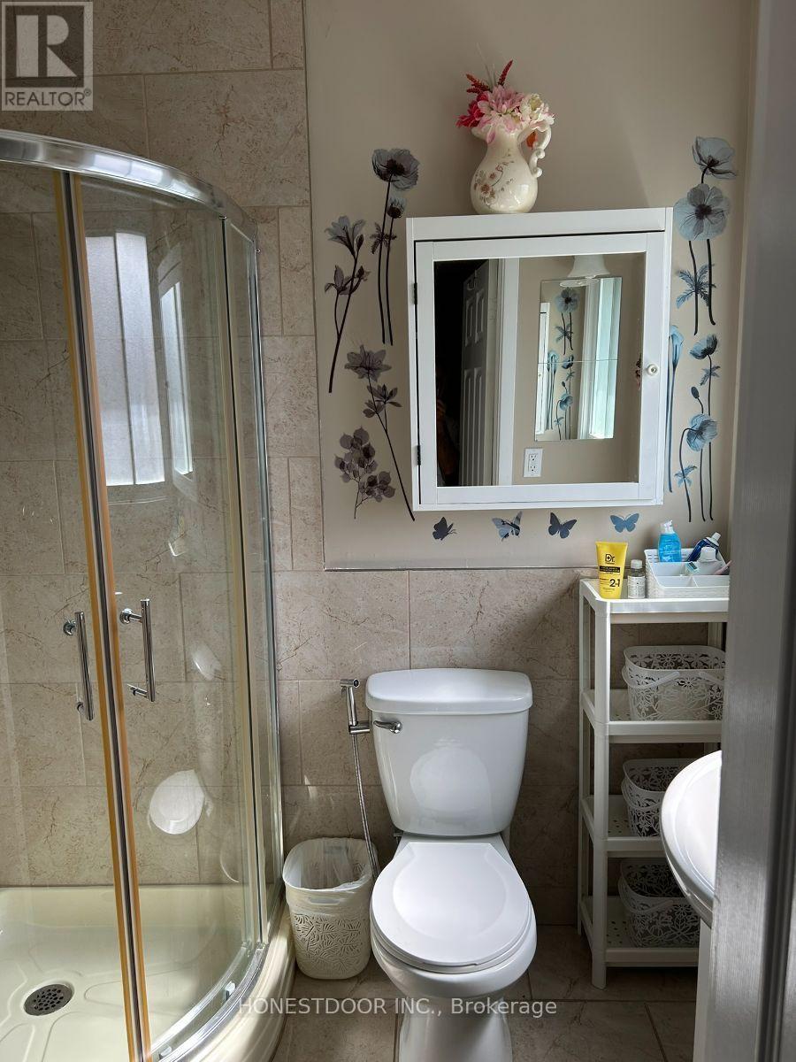 92 Doane Street Property Photo 10