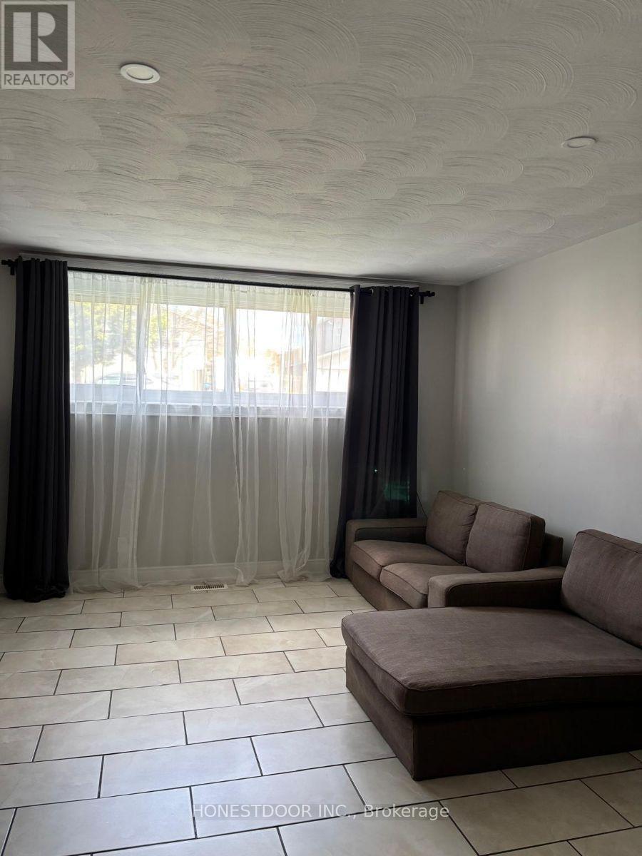 92 Doane Street Property Photo 12