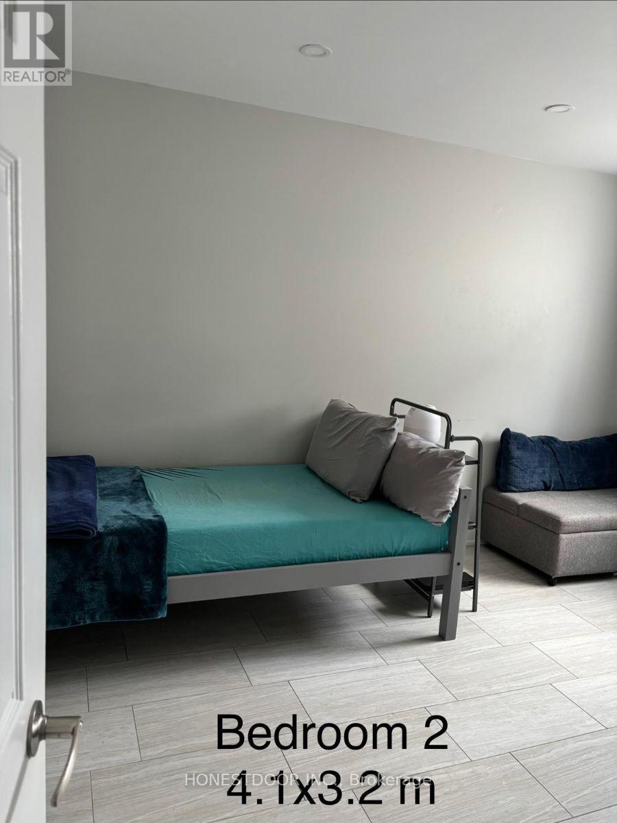 92 Doane Street Property Photo 18