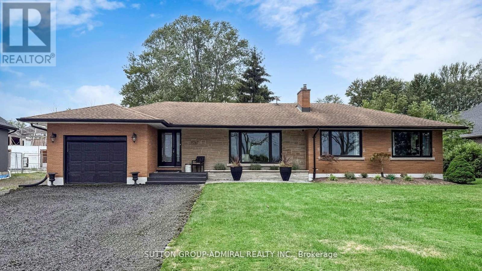 Main - 9767 Niagara River Parkway Property Photo 1