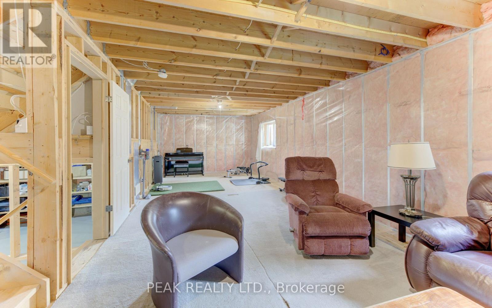 28 Roth Avenue Property Photo 40