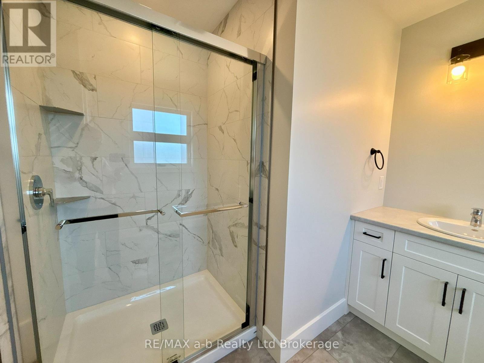 41 Cash Crescent Property Photo 19