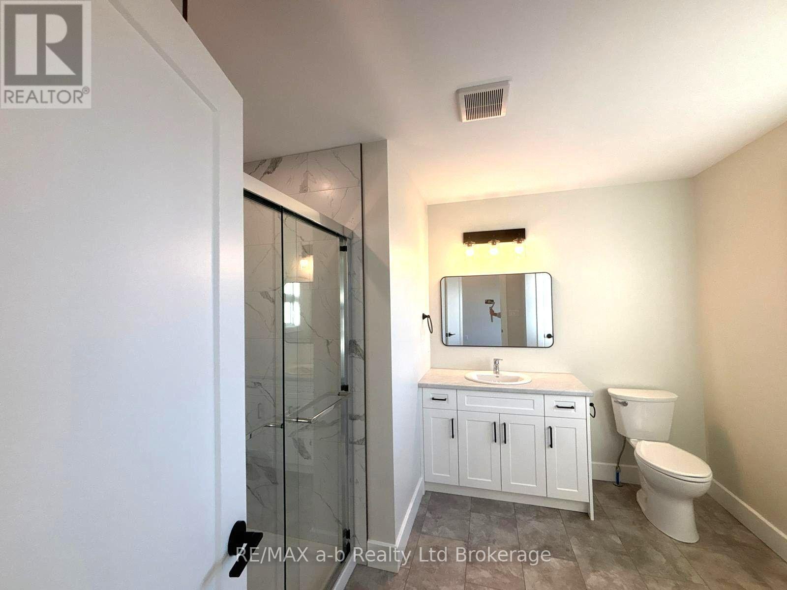 41 Cash Crescent Property Photo 21