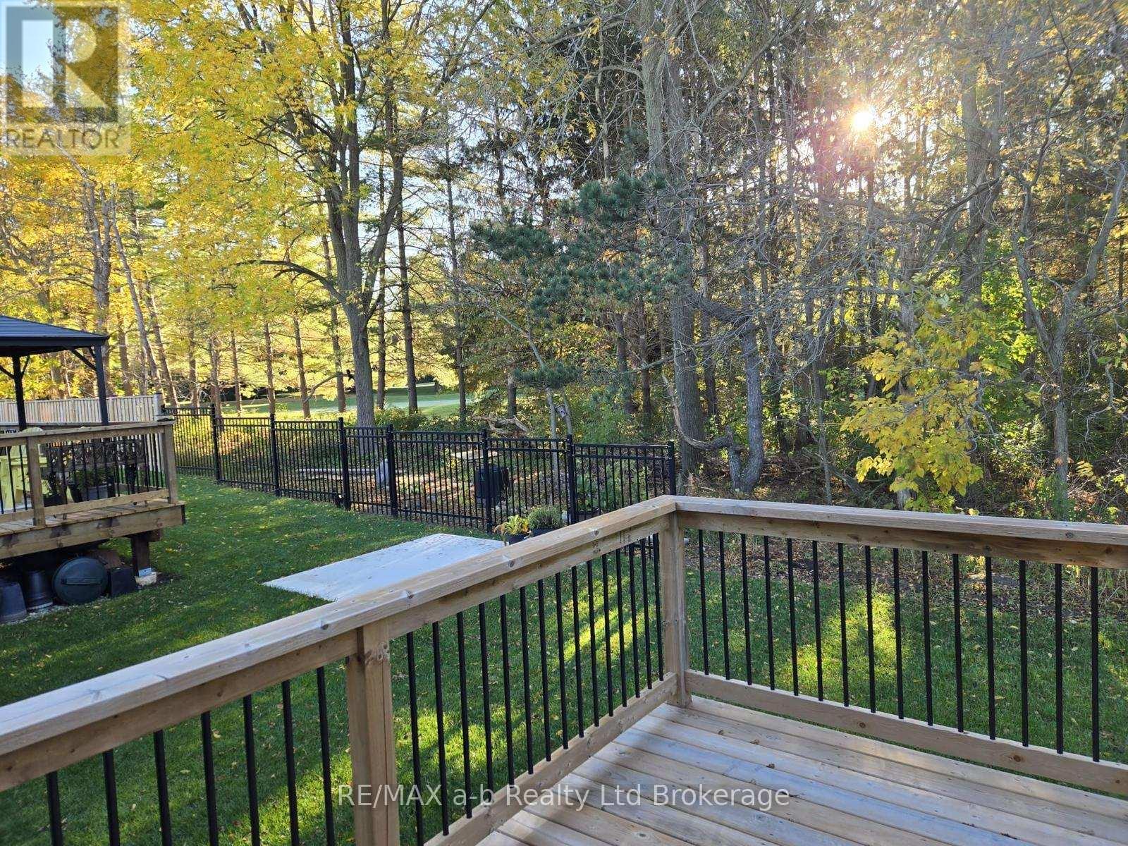 41 Cash Crescent Property Photo 28