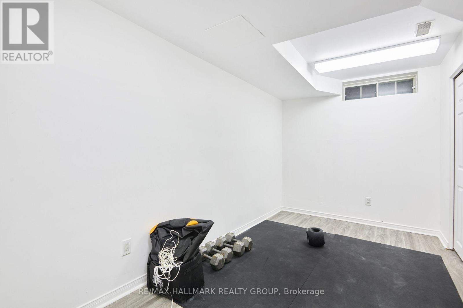 8 Masonbrook Street Property Photo 10
