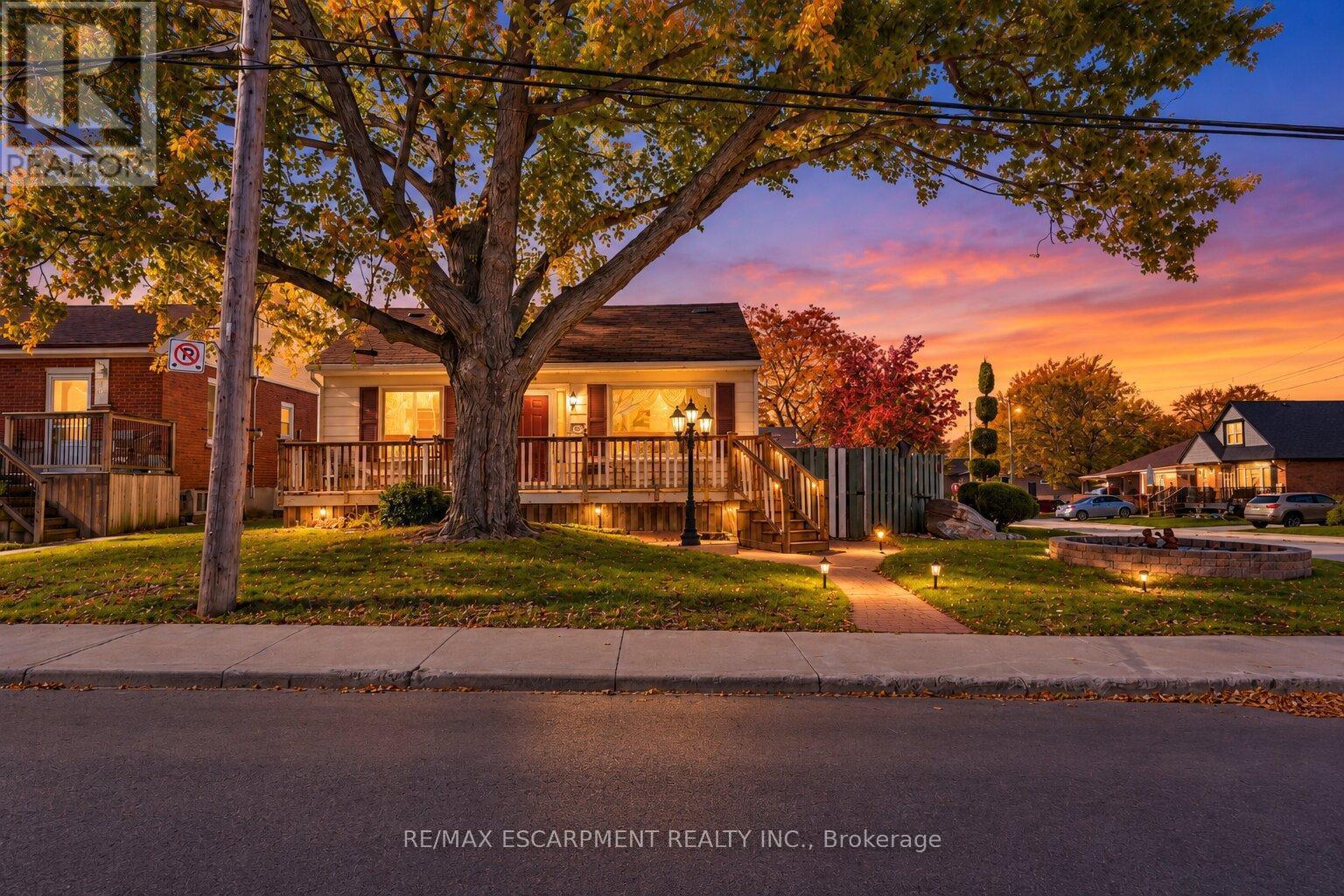 28 Shadyside Avenue Property Photo 4
