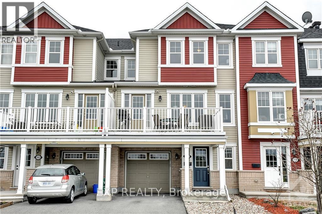181 Par-la-ville Circle Property Photo 1