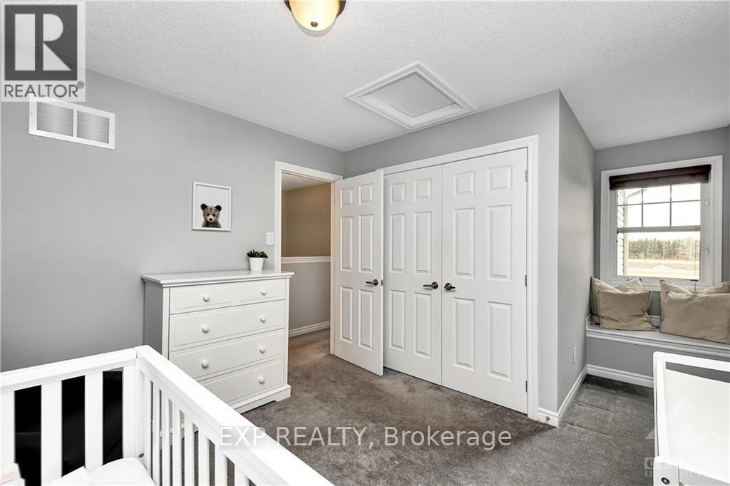 181 Par-la-ville Circle Property Photo 22