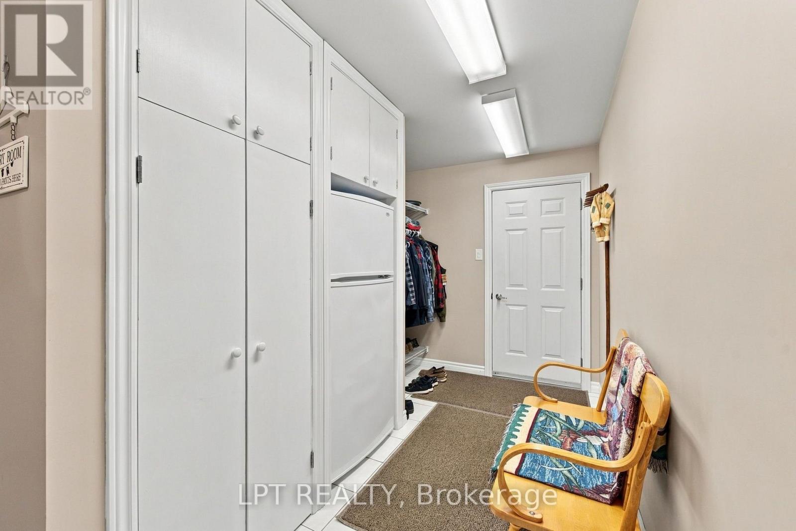 10012 Graham Street Property Photo 29
