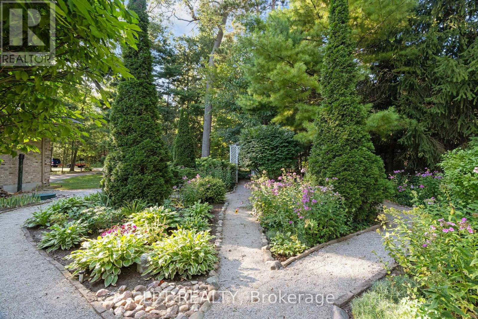 10012 Graham Street Property Photo 41