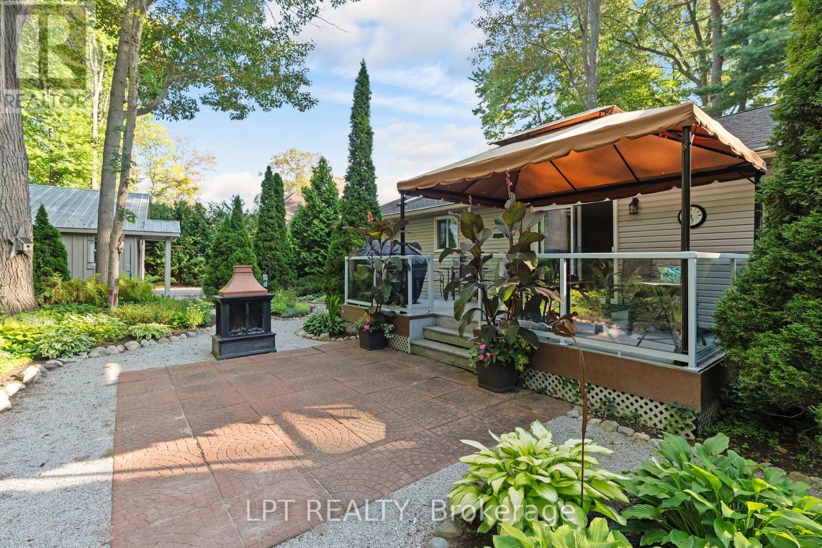 10012 Graham Street Property Photo 43