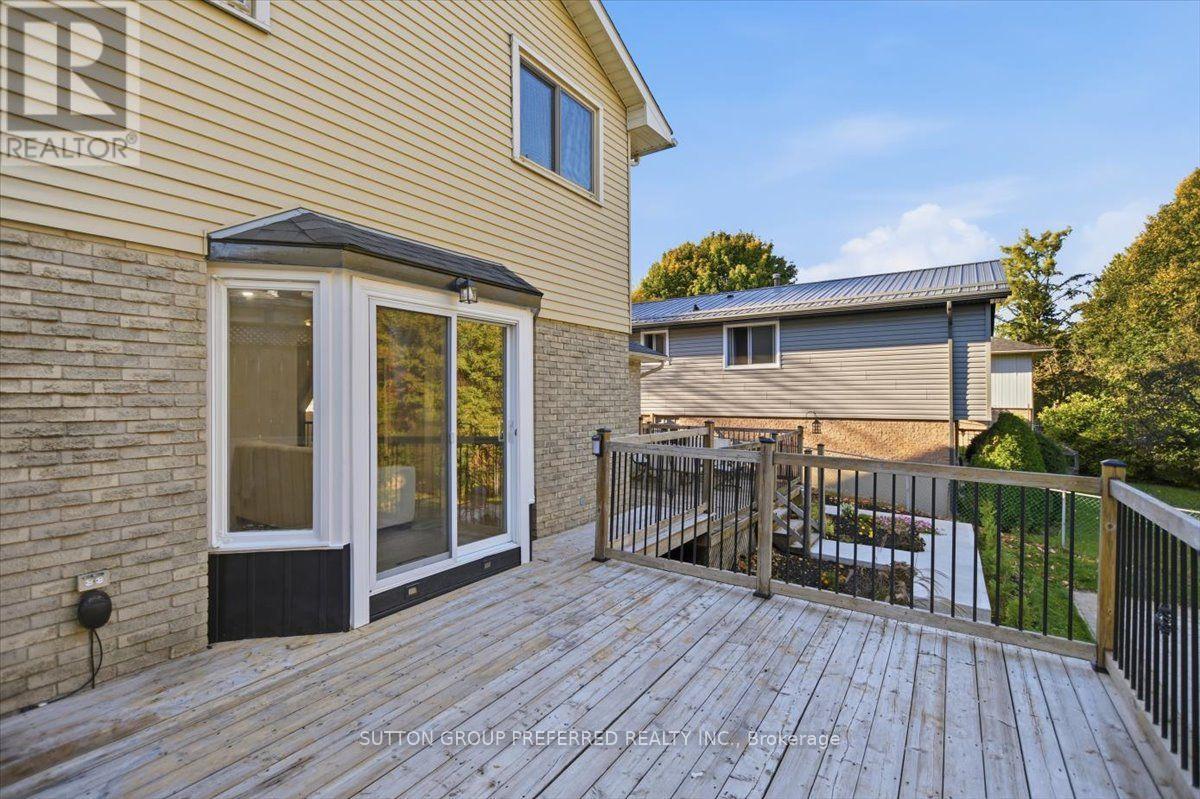 74 Winding Woods Crescent Property Photo 43