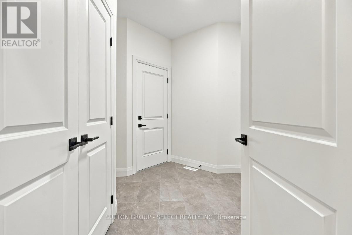 49 Hardy Drive Property Photo 21