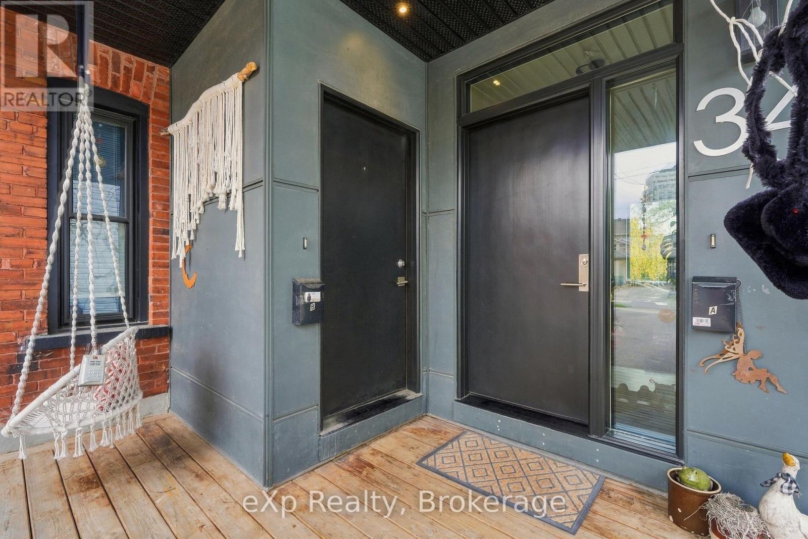 B - 34 Duke Street Property Photo 6