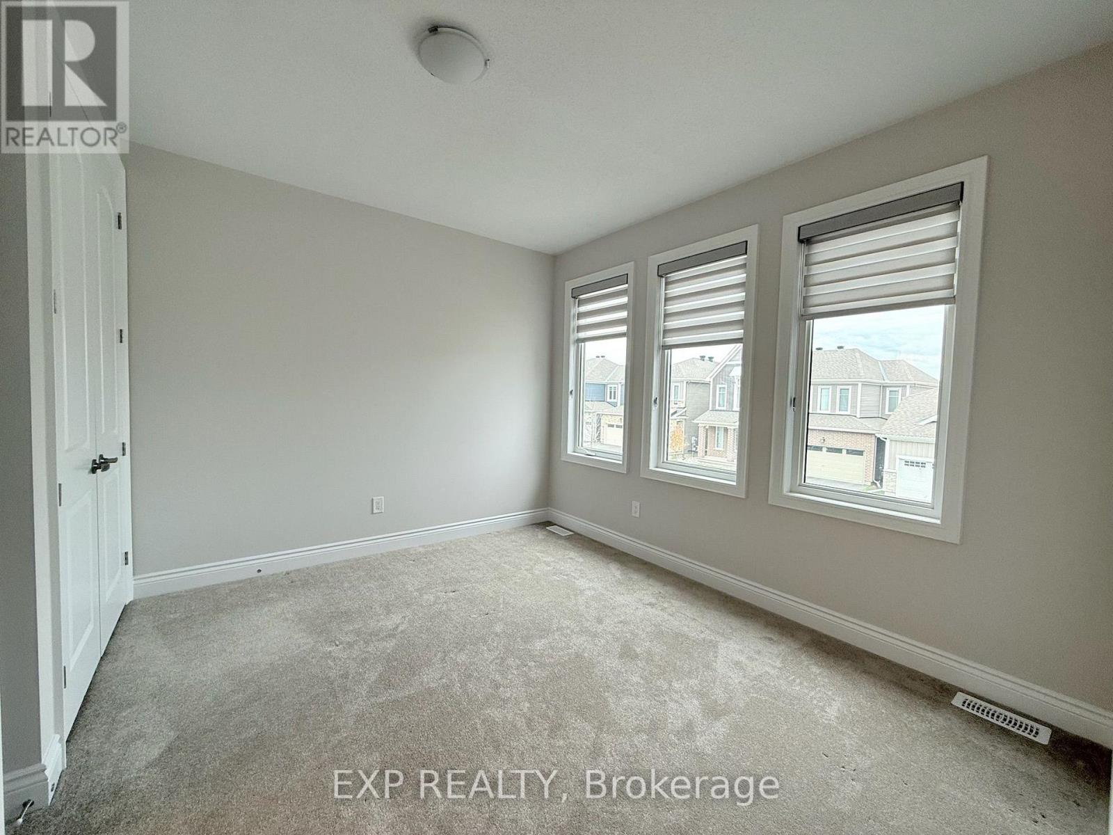 247 Pursuit Terrace Property Photo 3