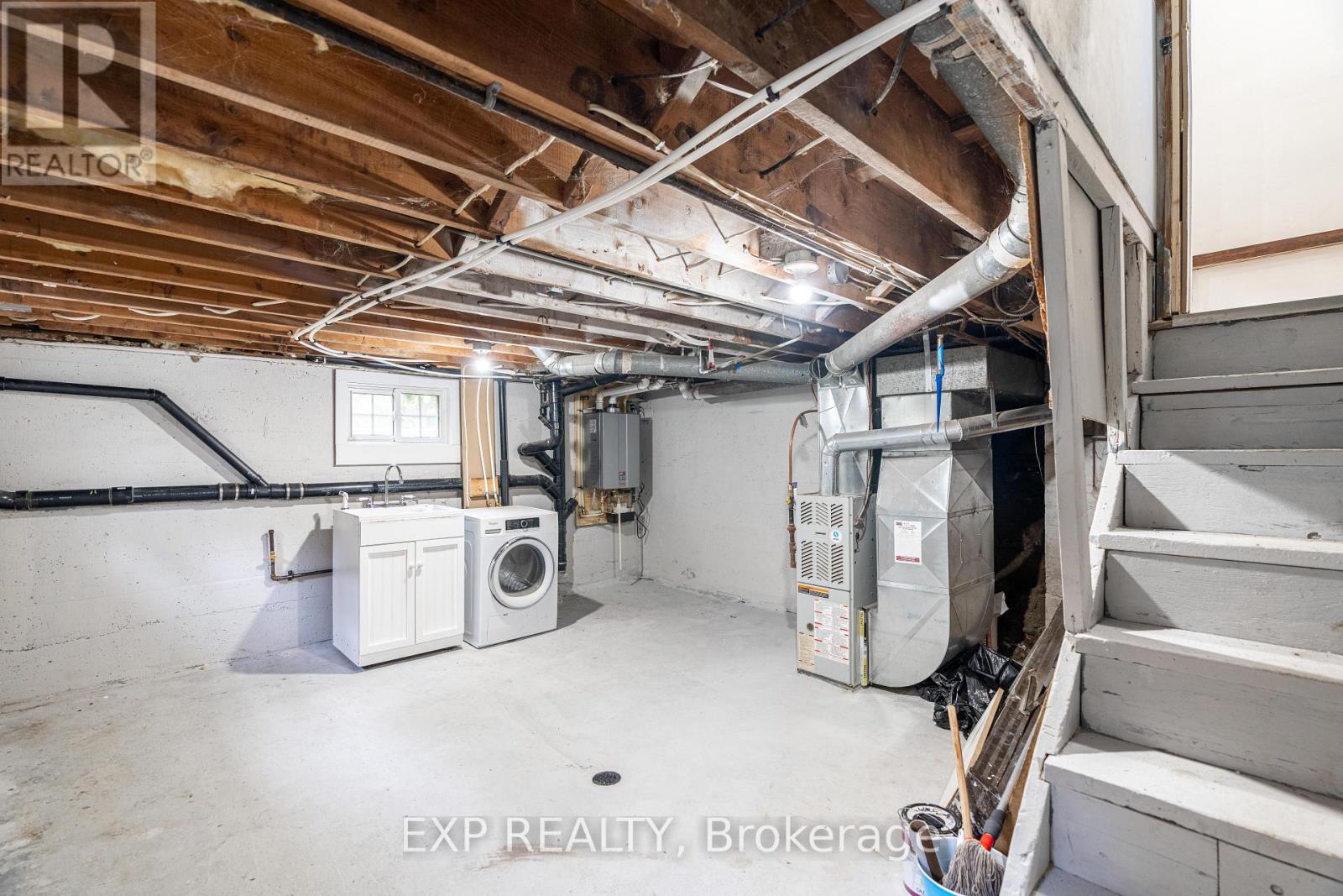 354 Spruce Street Property Photo 22