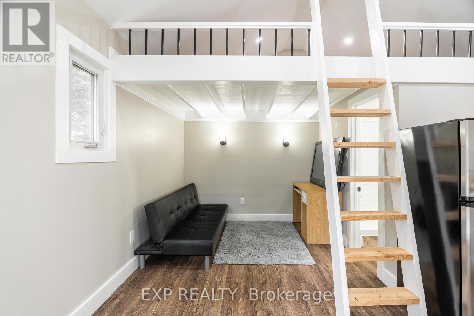 354 Spruce Street Property Photo 34