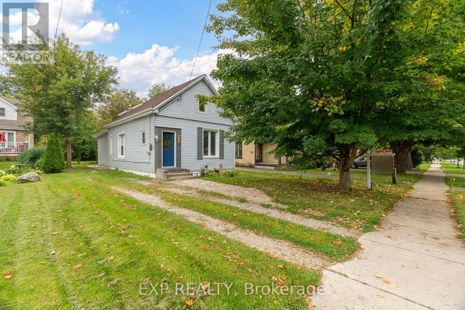 354 SPRUCE STREET Property Photo 1