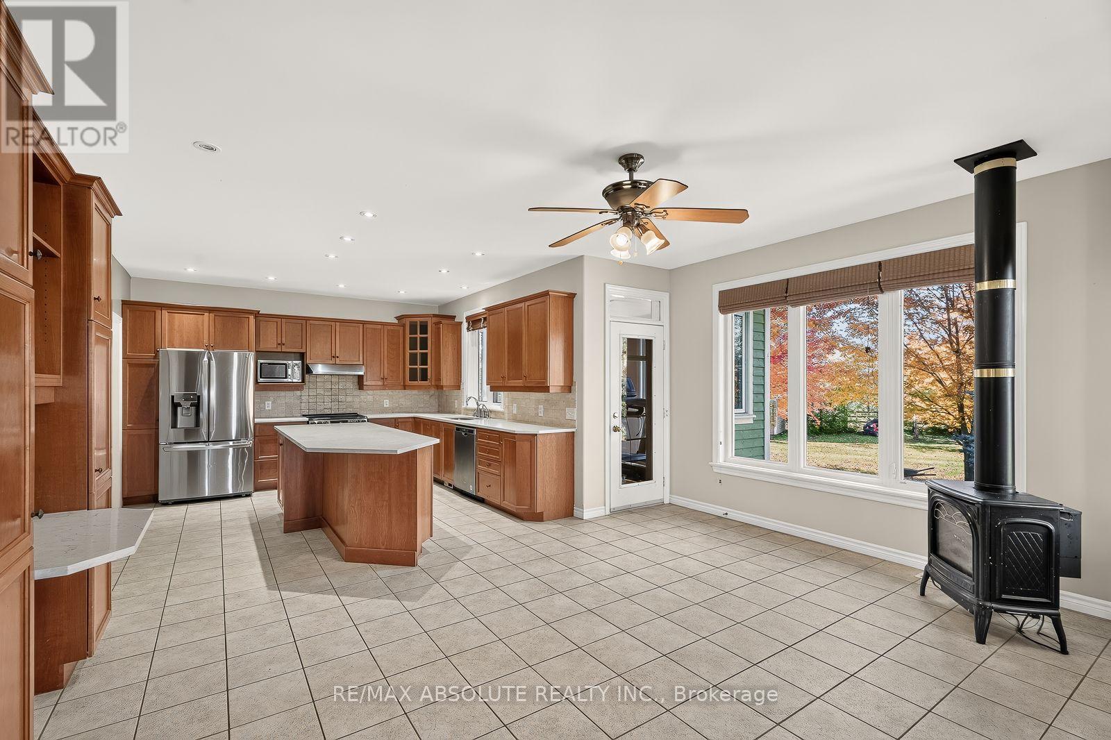 7001 Flewellyn Road Property Photo 15