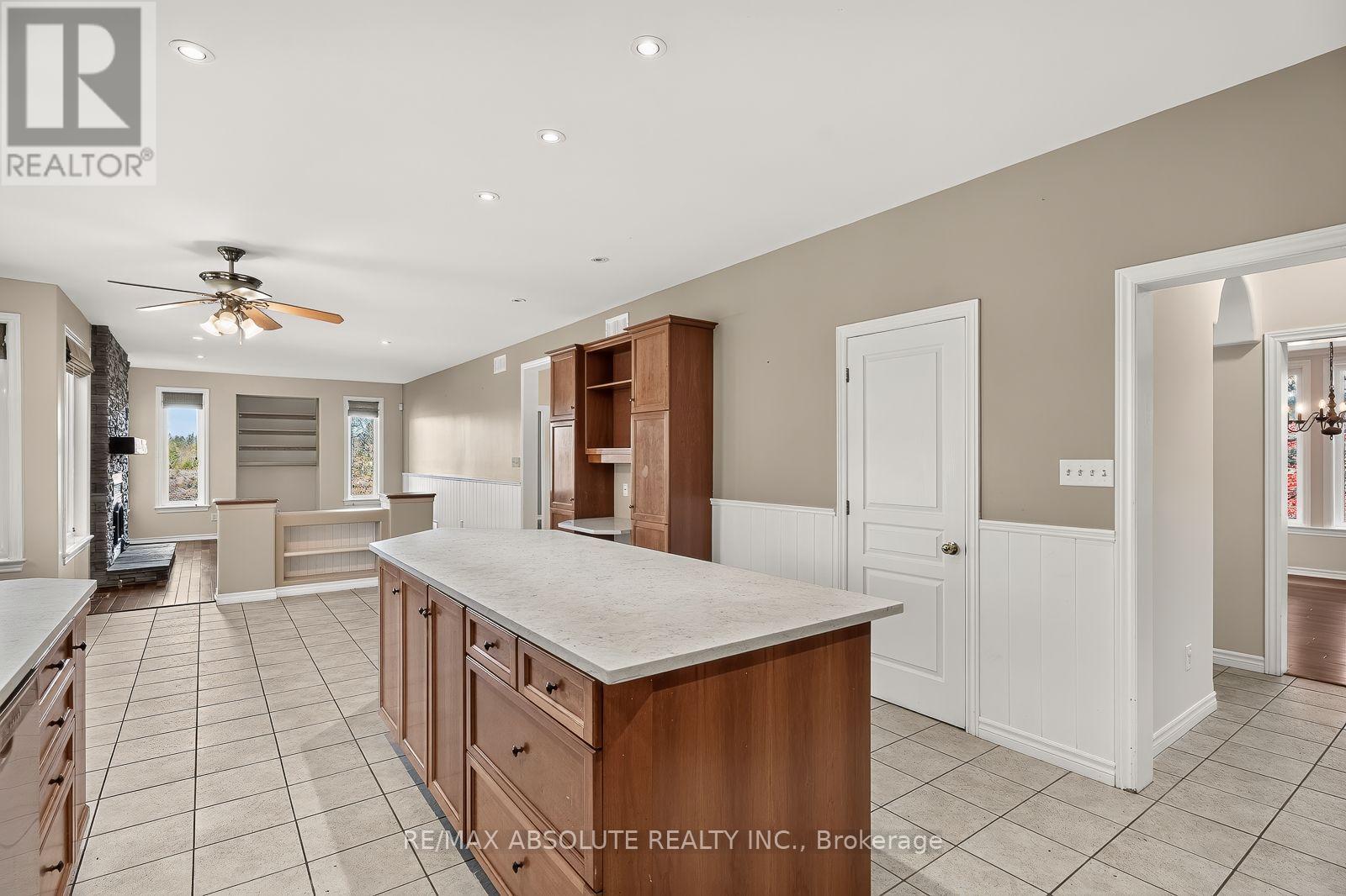 7001 Flewellyn Road Property Photo 21