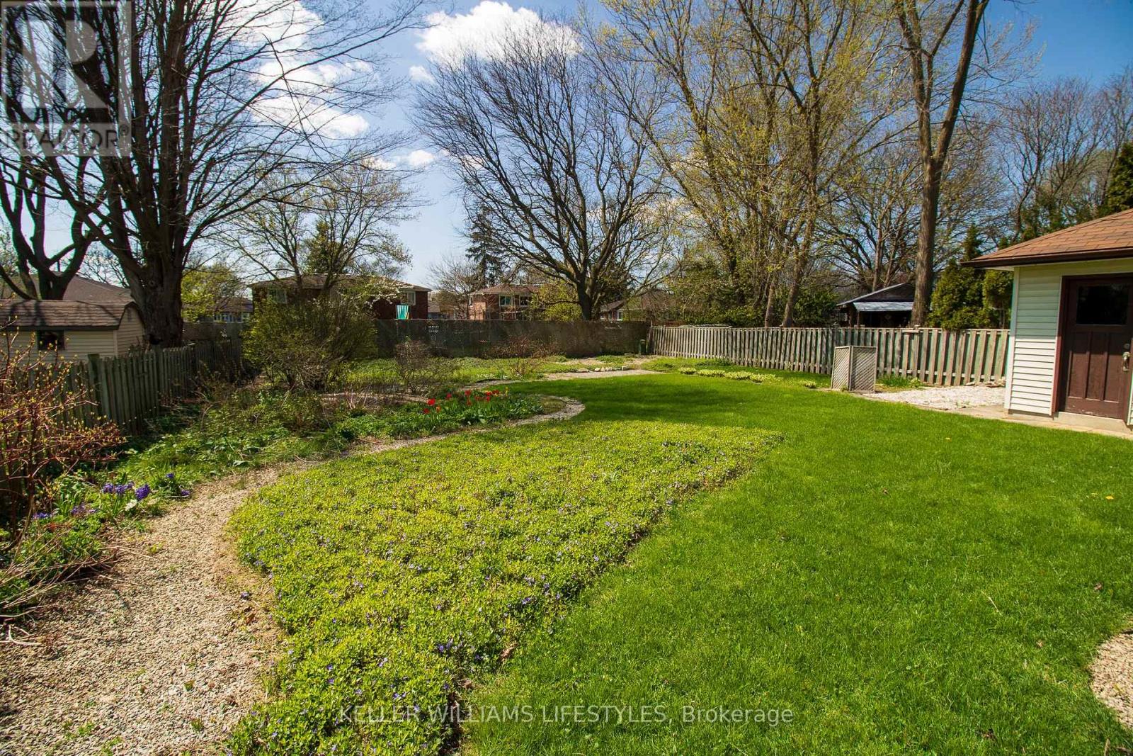 Lower - 179 Burnside Drive Property Photo 29
