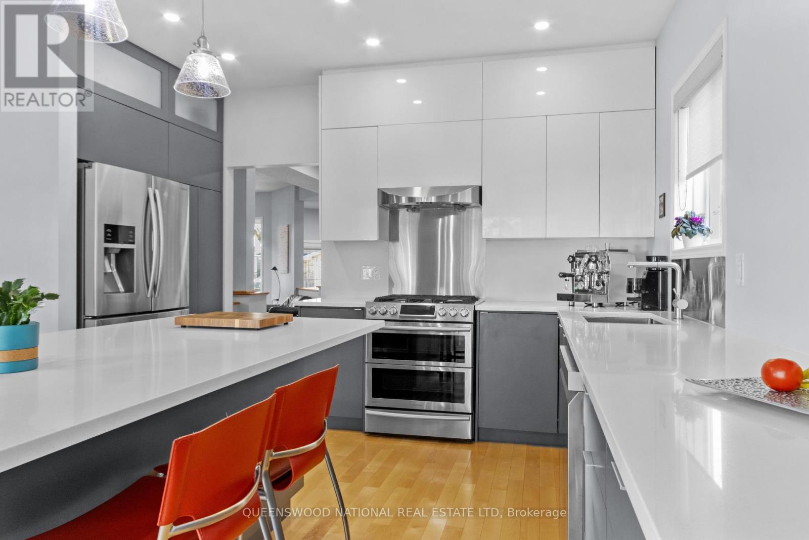 100 Fairlop Way Property Photo 7