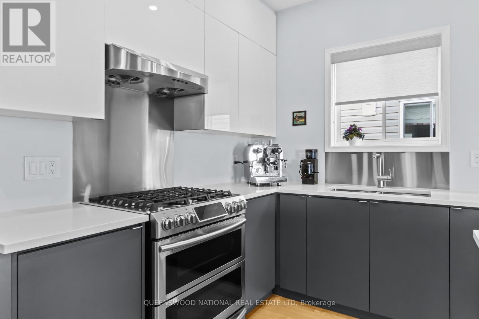 100 Fairlop Way Property Photo 13