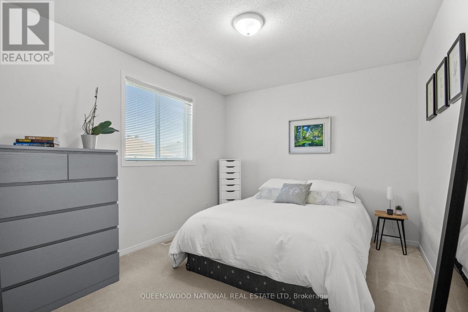 100 Fairlop Way Property Photo 31
