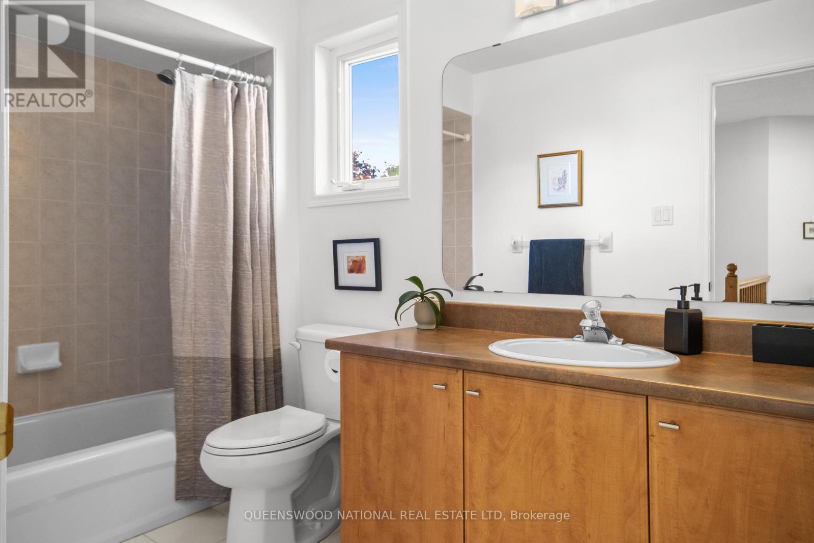 100 Fairlop Way Property Photo 33