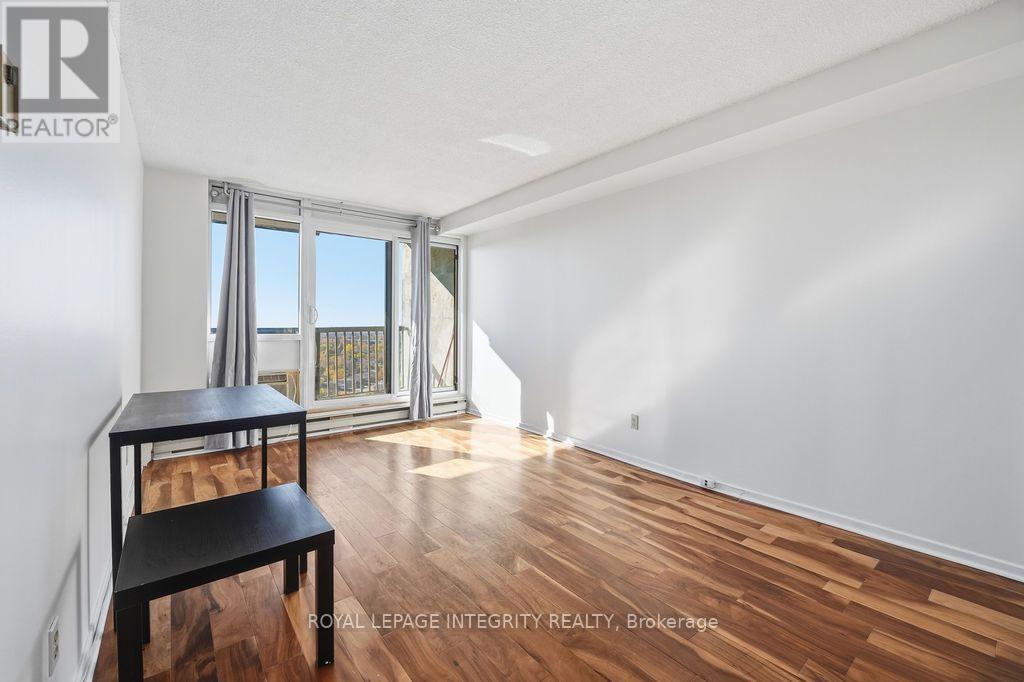 2207 - 900 Dynes Road Property Photo 23