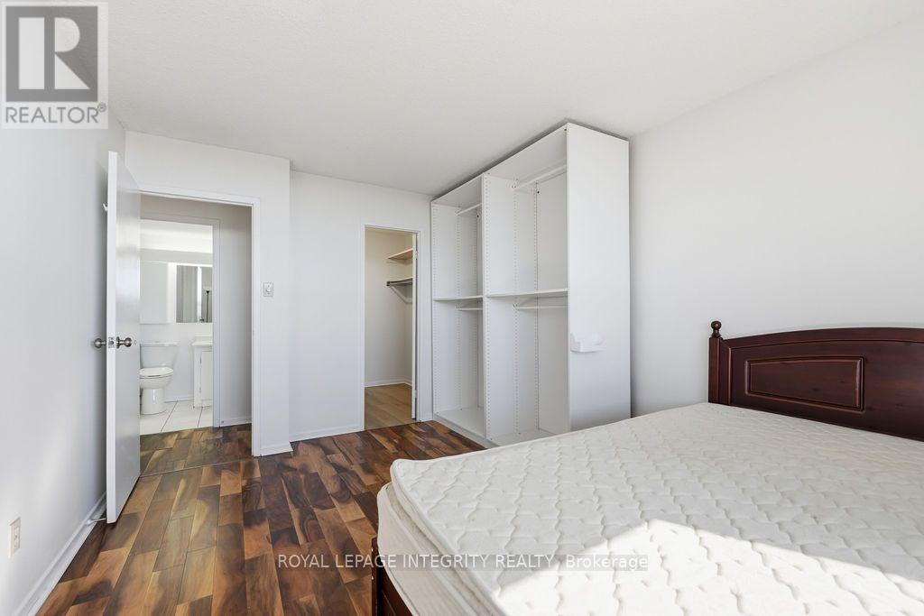 2207 - 900 Dynes Road Property Photo 27
