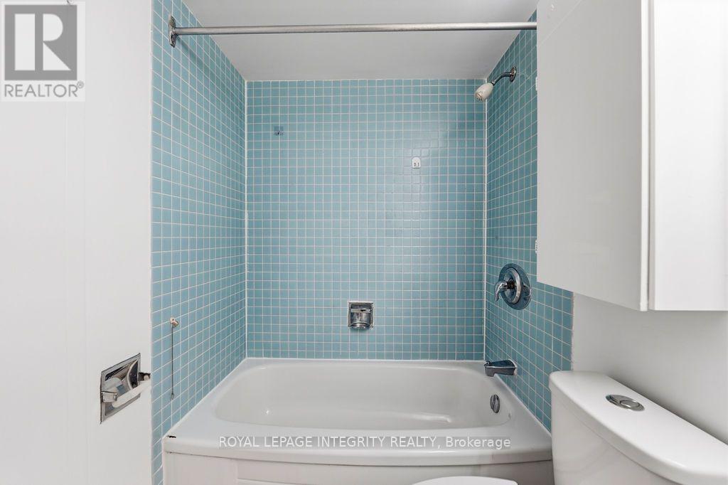 2207 - 900 Dynes Road Property Photo 30